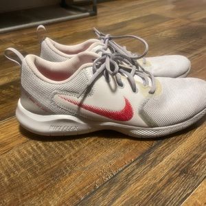 Men’s Nike Tennis Shoes